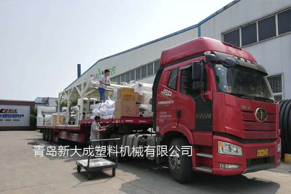 两条1600mm熔喷布设备副本3